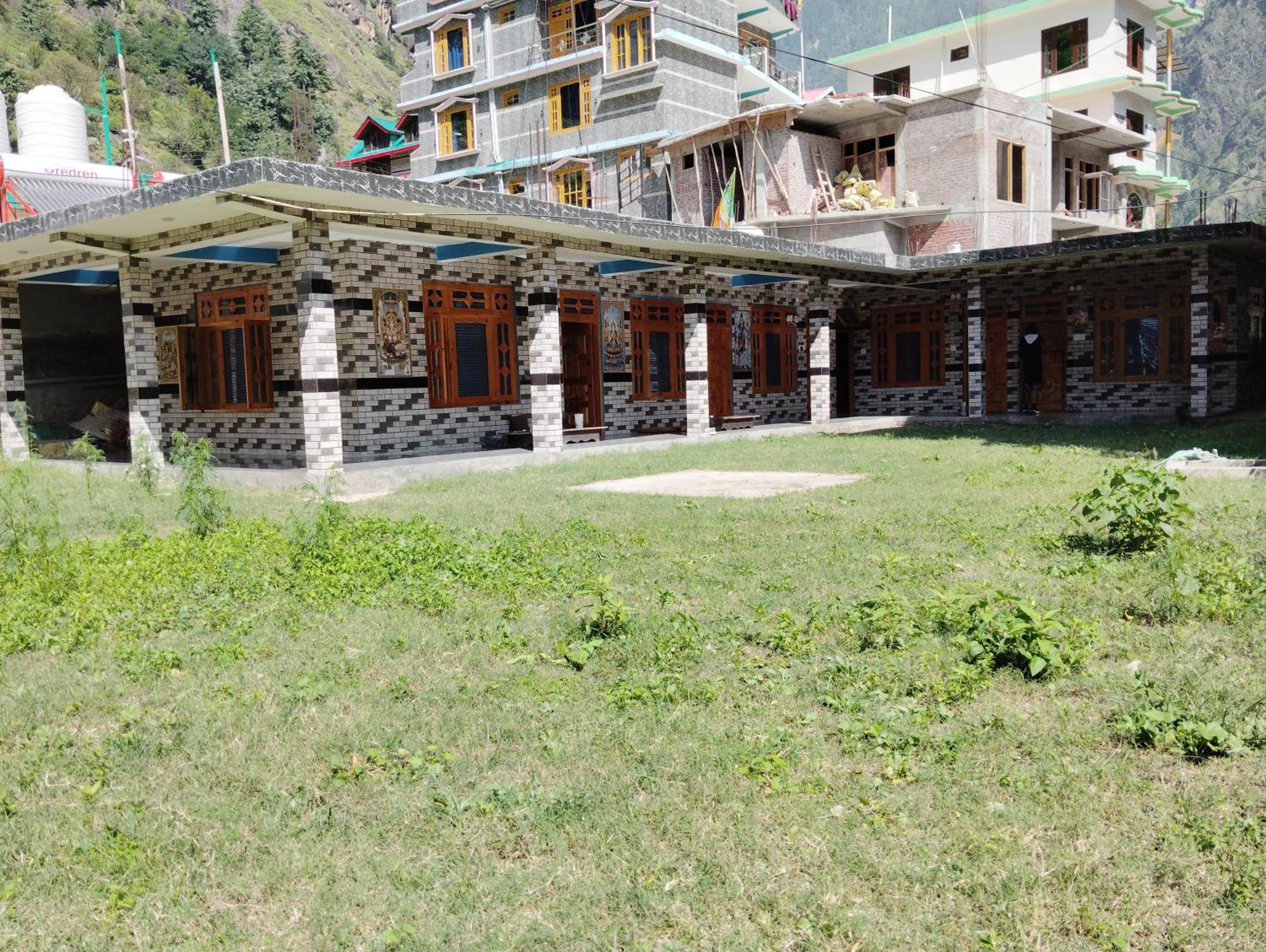 Hotel Dog N Hill Kasol Exterior foto